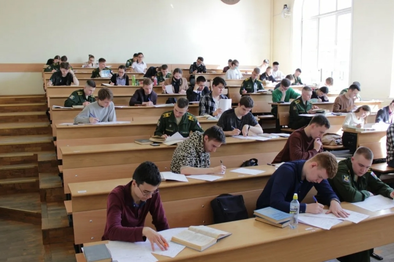 Студенты-радиотехники ВШПФиКТ стали призёрами региональной олимпиады в ЛЭТИ Студенты-радиотехники ВШПФиКТ стали призёрами региональной олимпиады в ЛЭТИ